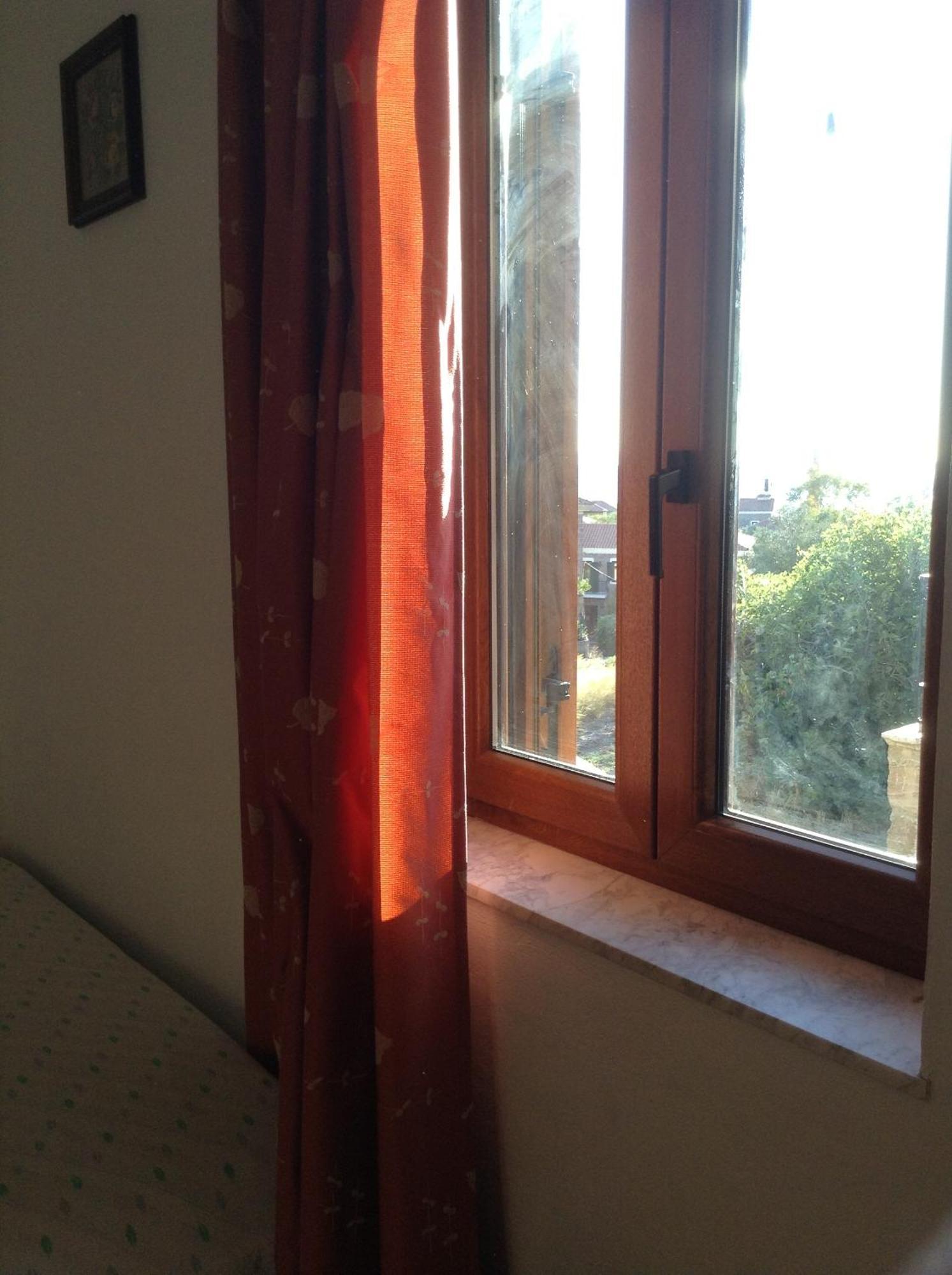 Mpaliaka Myrsini Apartment Митимна Стая снимка